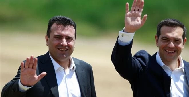 H Γερμανία για το ξεπούλημα μας ανταμείβει: Το βραβείο «Ewald von Kleist» σε Τσίπρα και Ζάεφ για τις Πρέσπες